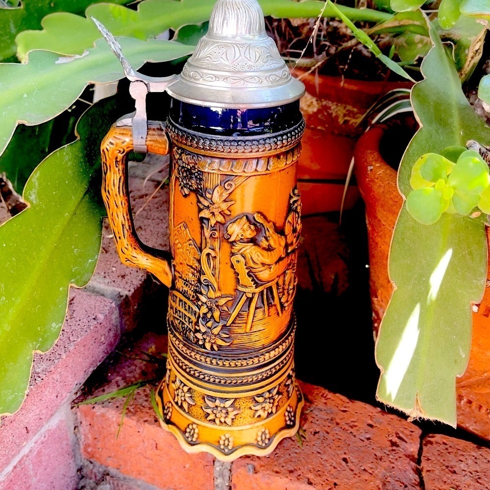 Vintage MAPSA - Musical German Stein Swiss Movement Dr. Zhivago